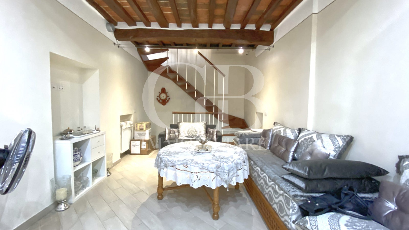 Pietrasanta, Centro Storico, bel terratetto ristrutturato